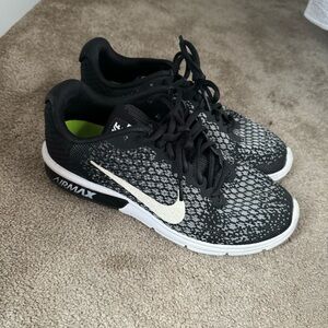 Nike Air Max Women Size 8